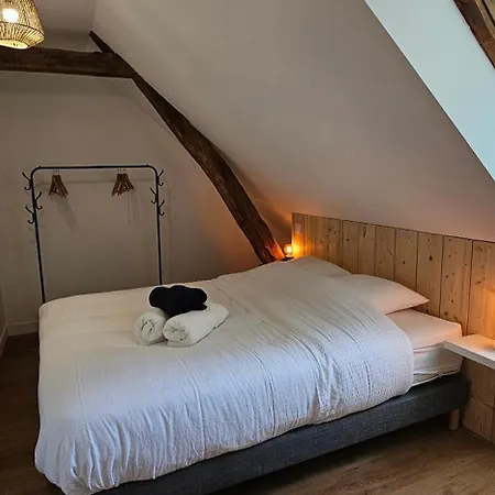 شقة Les Echappees Belles - Et D'hotes 4 Etoiles Antignac