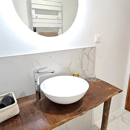Les Echappees Belles - Et D'hotes 4 Etoiles شقة *