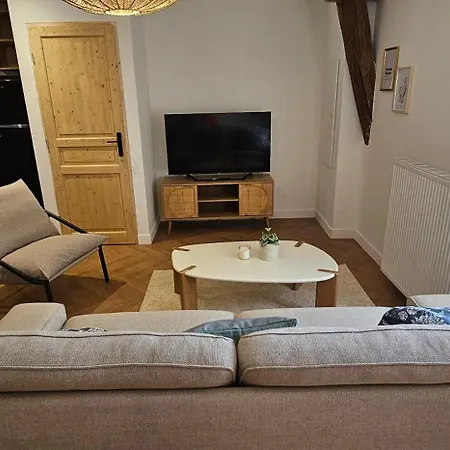 Les Echappees Belles - Gites Et Chambres D'Hotes 4 Etoiles Apartman Antignac