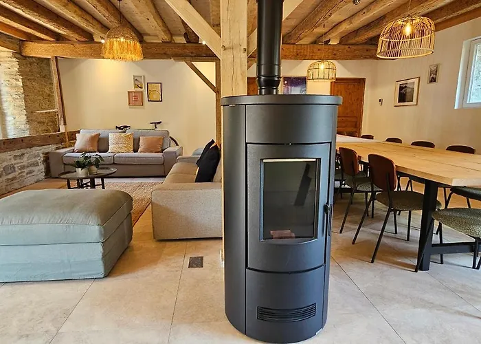 Les Echappees Belles - Et D'hotes 4 Etoiles Antignac