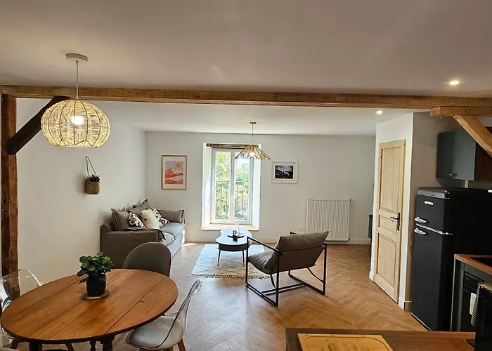 Les Echappees Belles - Et D'hotes 4 Etoiles Antignac