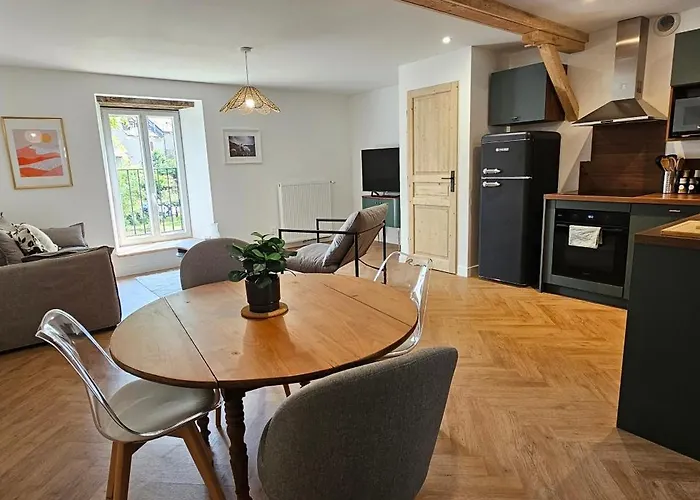 Les Echappees Belles - Et D'hotes 4 Etoiles Apartment Antignac